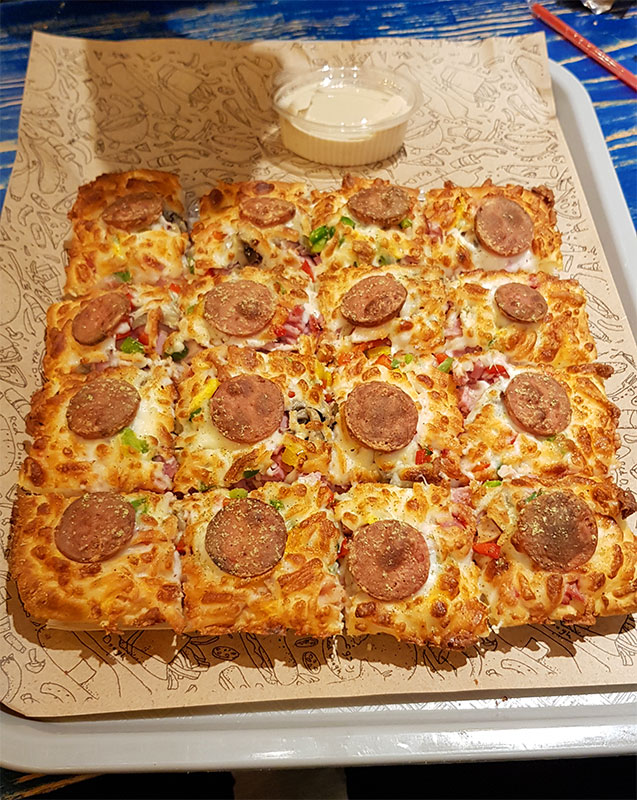 قالب پیتزا مستطیل