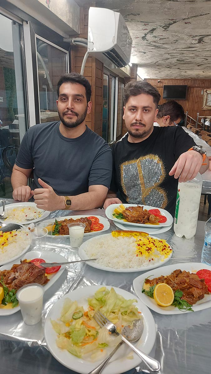 رستوران حاج حسن