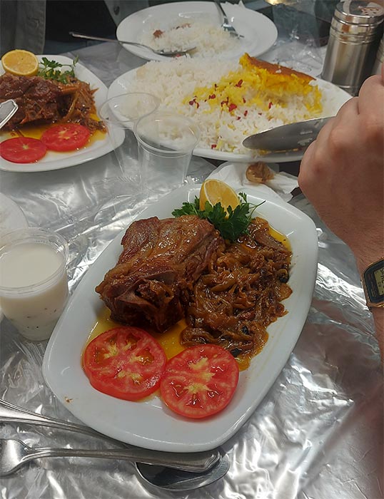رستوران حاج حسن مشهد