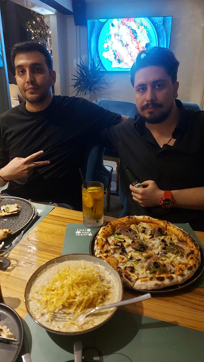 کافه اوزون یوسف اباد