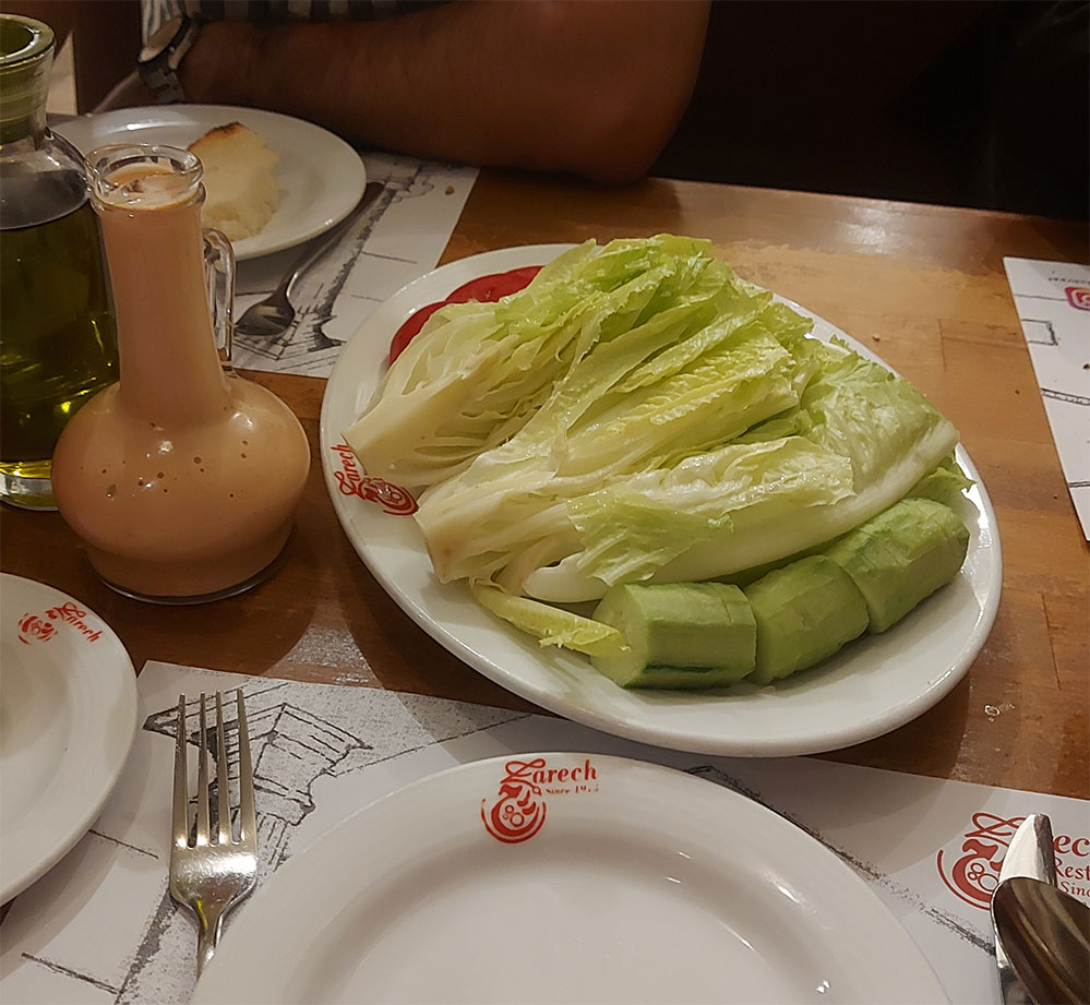 مرورهای رستوران زرچ