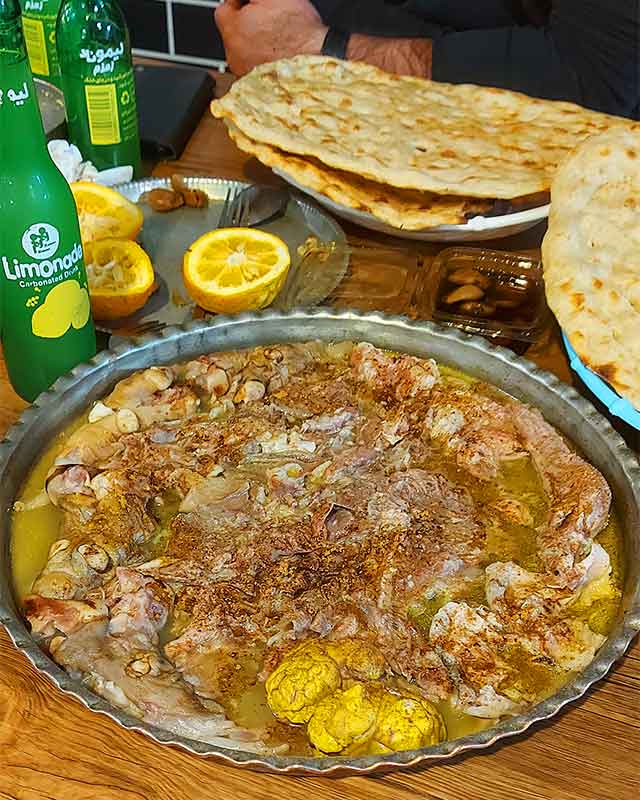 طباخی فلکه دوم تهرانپارس