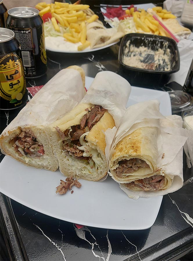 ساندویچ شاورما گوشت