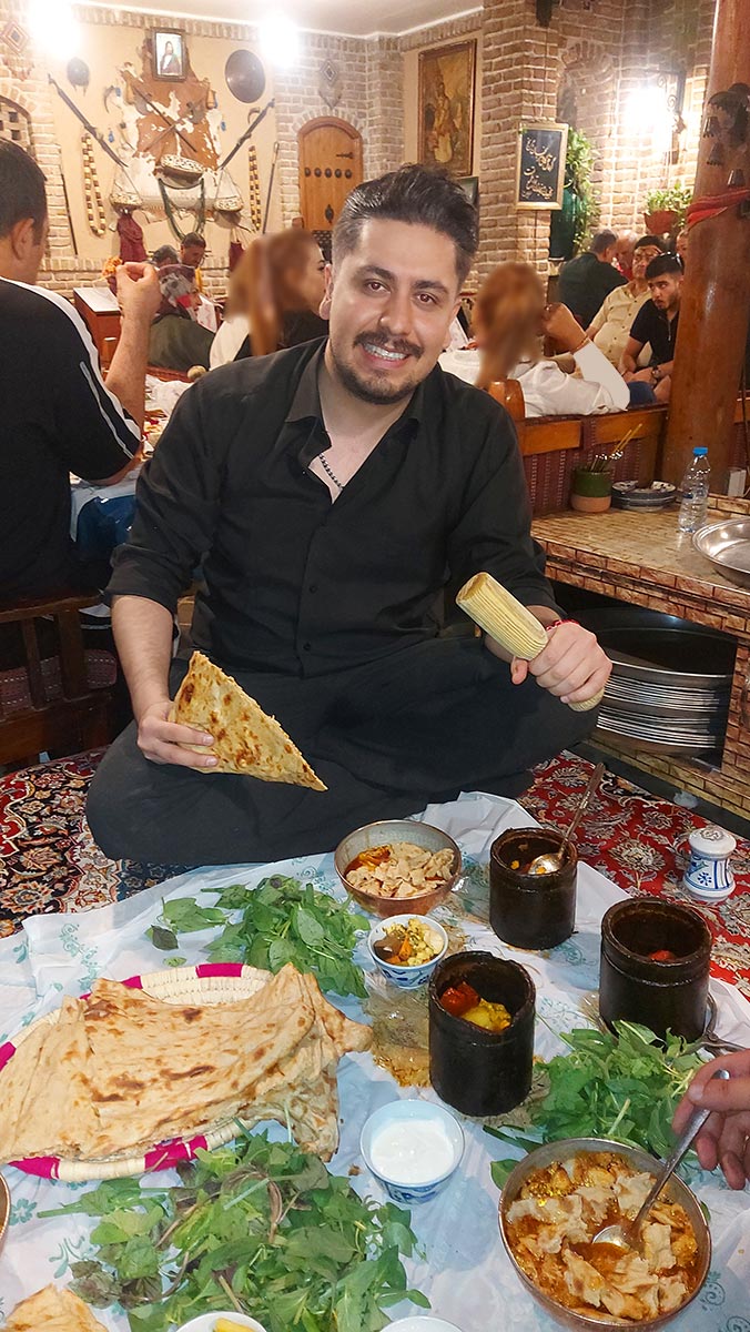 تاریخچه قهوه خانه آذری