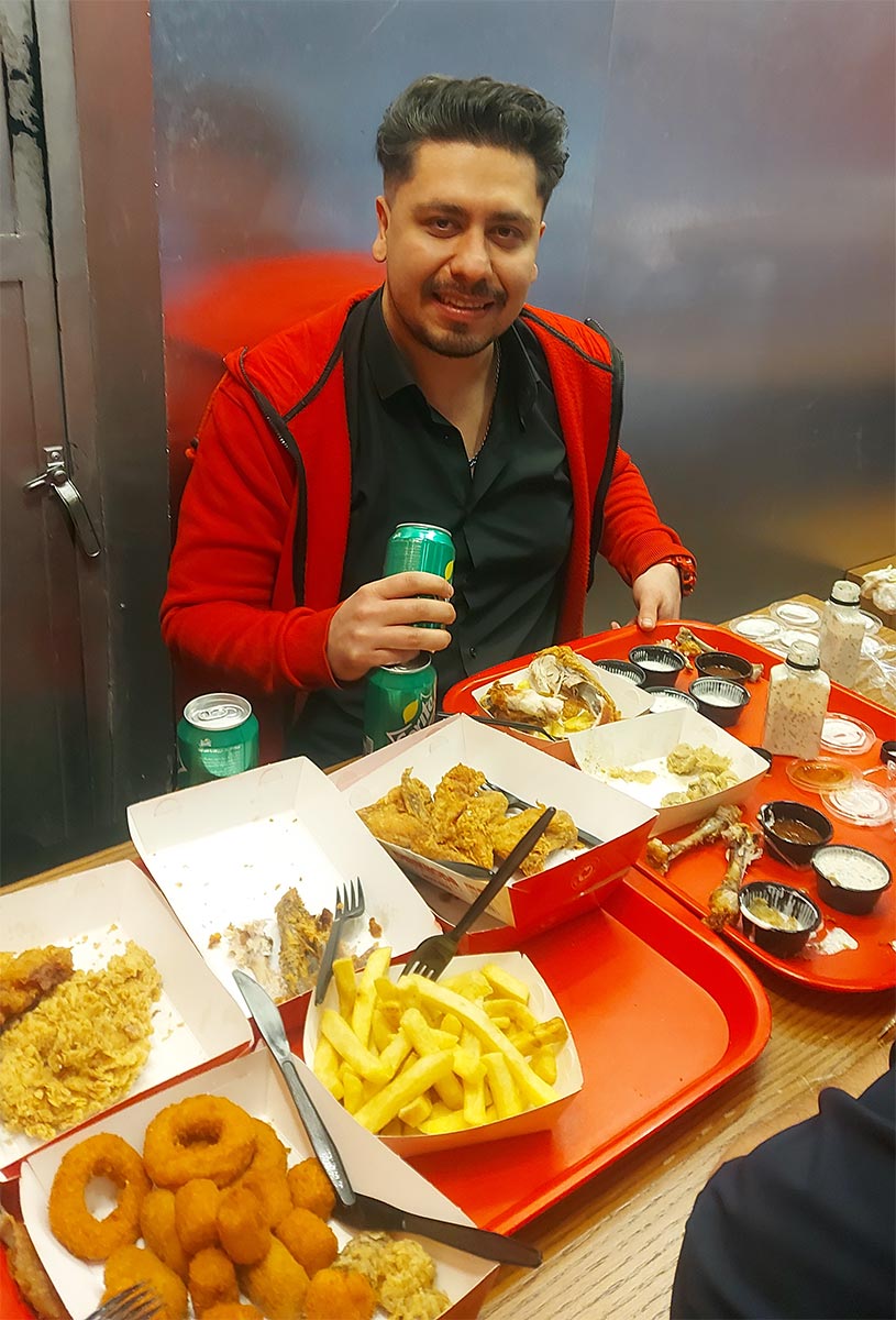 بروستد دهخدا سعادت آباد