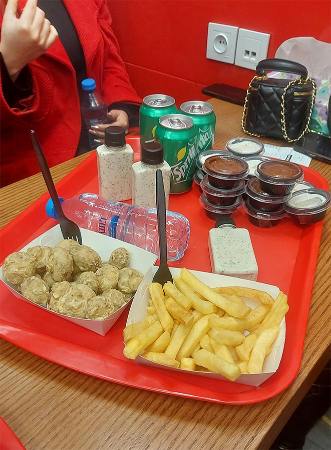 سیب زمینی سرخ کرده قارچ سوخاری