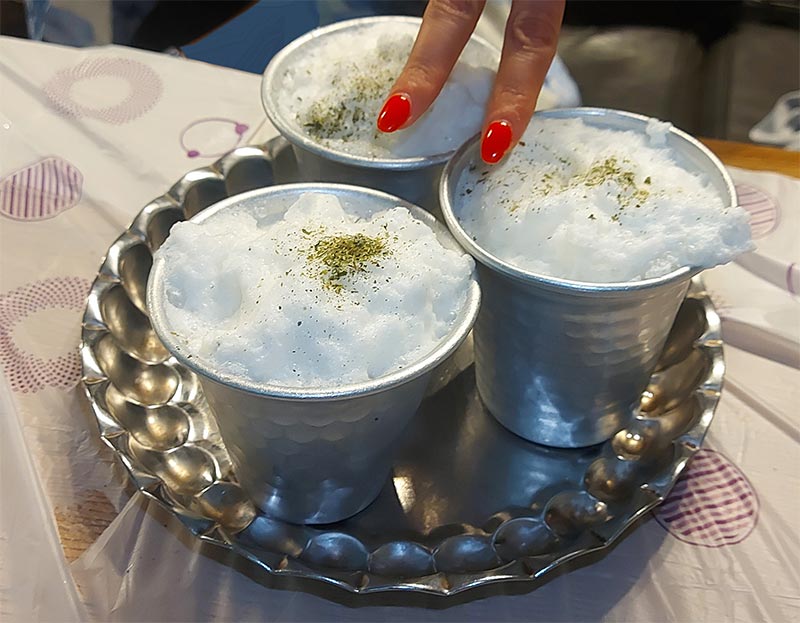 دوغ لیوانی