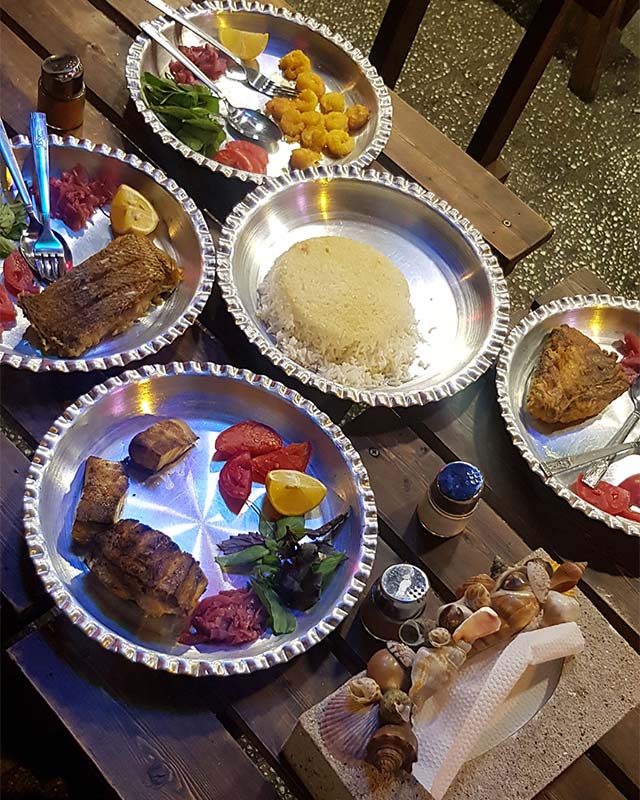 رستوران دریایی در تهران خرچنگ