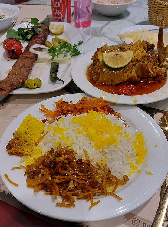رستوران صدف زنجان