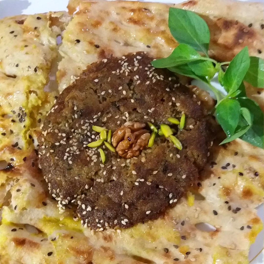 بریانی اصفهان طرز تهیه با جگر سفید و رب گوجه