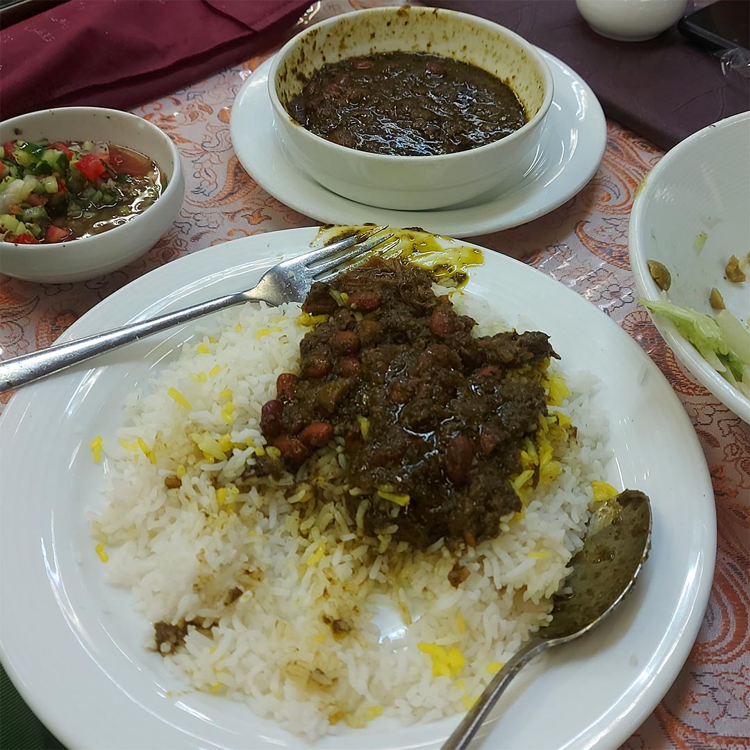 رستوران حاج محسن در چهارراه ولیعصر تهران