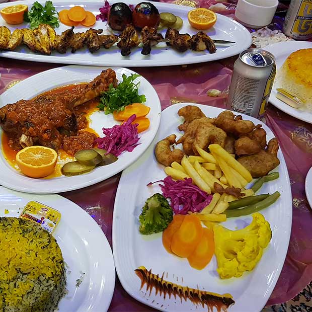 رستوران سنتی اریکه طهران در فشم تهران