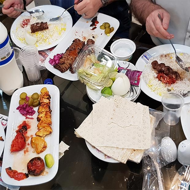 رستوران چلو کباب اسلامی نواب تهران