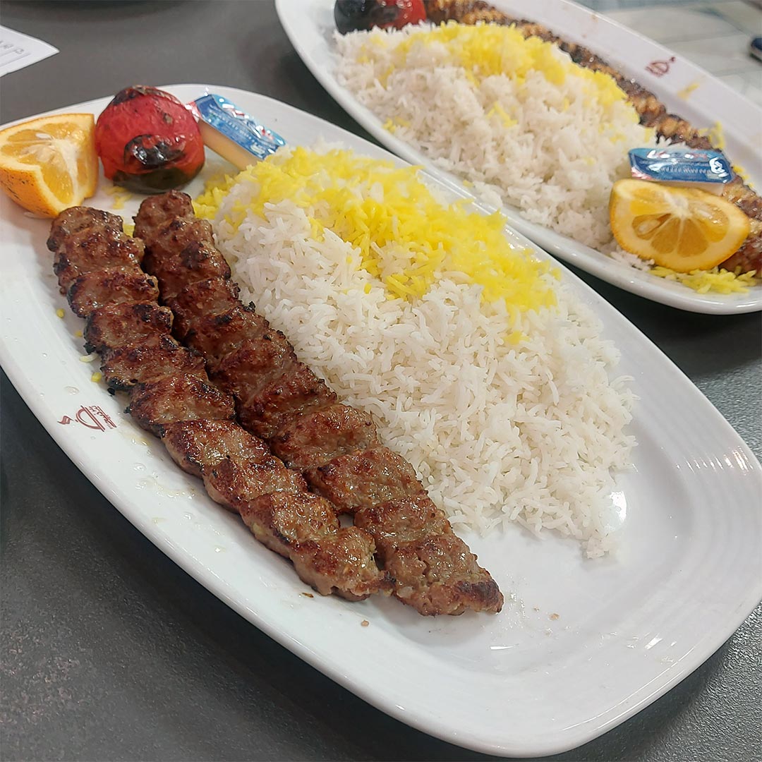 رستوران چلوکبابی ذبیحی در بازار تهران