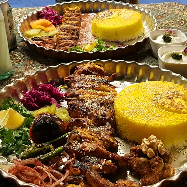 رستوران کبابچی آریا در سعادت آباد تهران