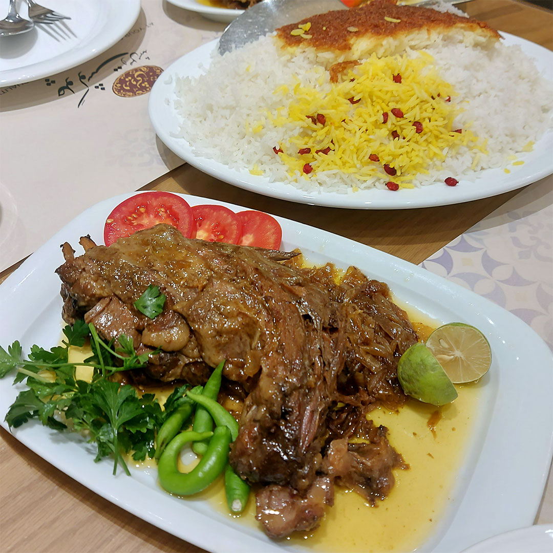 چلوگوشت گردن مشهدی درویشی در تهرانپارس تهران